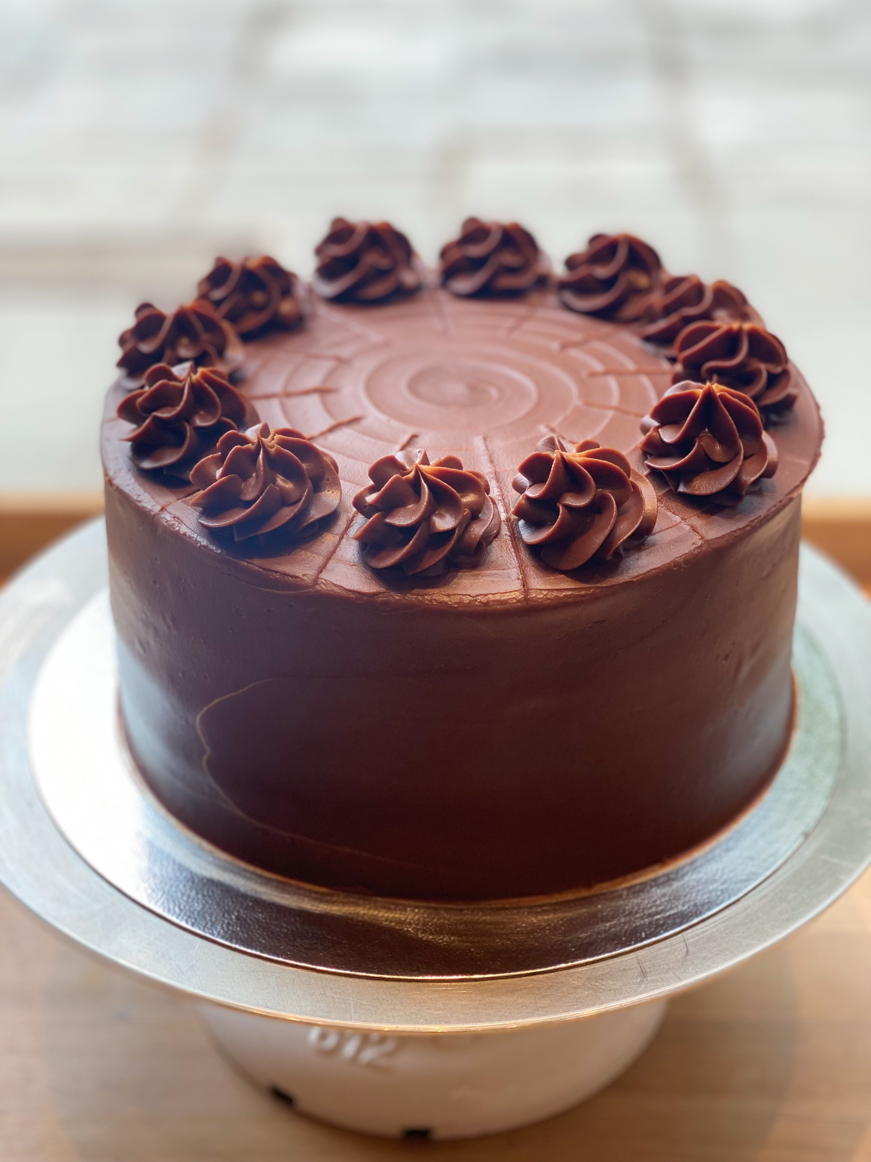 Dark Chocolate & Sour Cream Fudge Cake